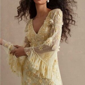 ✨NWT✨ Stunning Anthropologie Mac Duggal Butter Yellow 3D Floral Lace Ruffle Mini